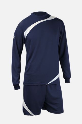 Clearance AKOA Football Kit - Comprising of Top and Shorts Various Colours